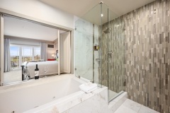 217-Deluxe-Bayview-Web-5527