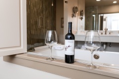 217-Deluxe-Bayview-Web-5573