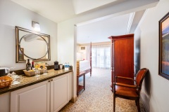 326-Deluxe-Plaza-Web-5815