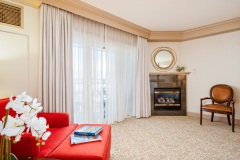 326-Deluxe-Plaza-Web-5826