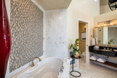 Lighthouse Suite Bellingham Luxury Room - 5